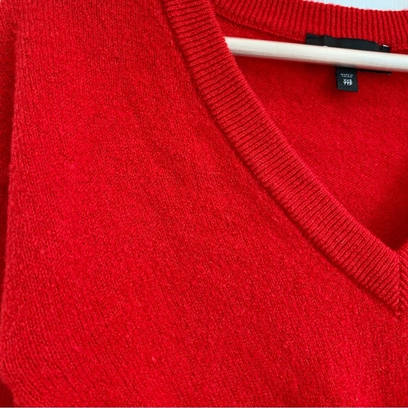 ❤️ Bright Red Knot-Front Long Sleeves V-Neck Brushed Knit Sweater - Picture 5 of 8